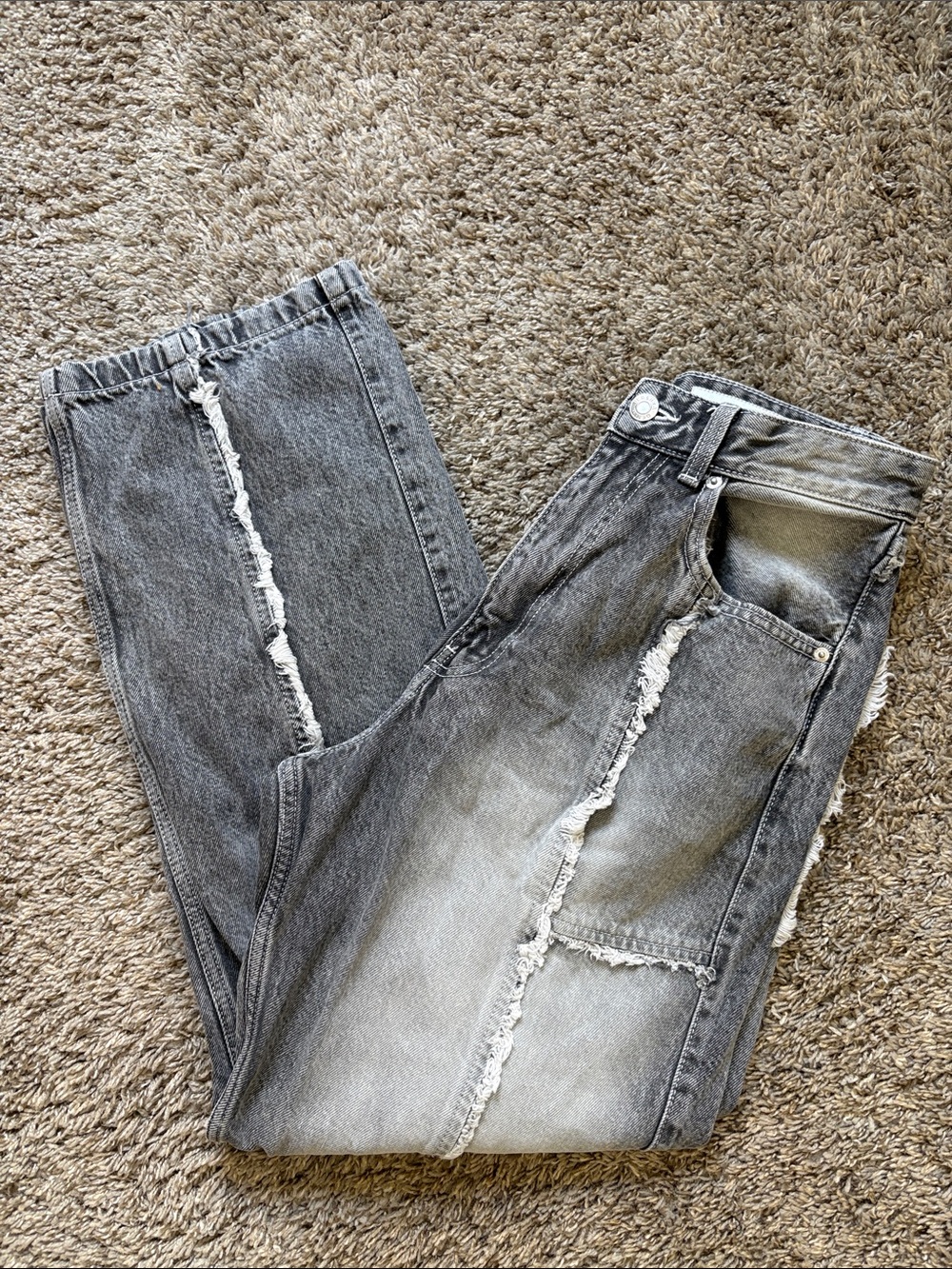Bershka Gray Distressed Relaxed Men’s Jeans 30